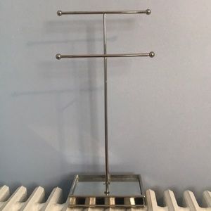 Jewelry stand/holder